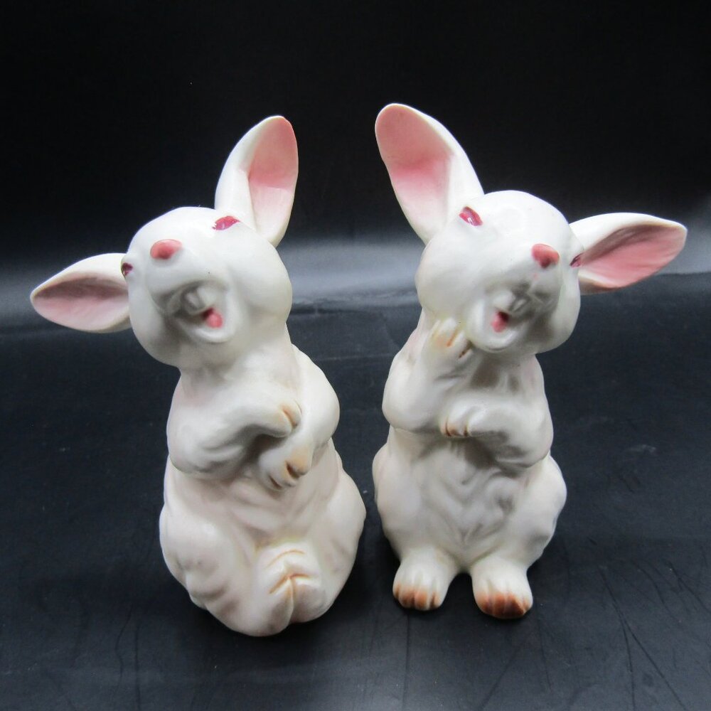Two White Porcelain Rabbits - Picture 3 of 14